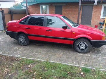 Авто Volkswagen Passat Sedan 1991 № 8060375