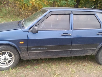 Авто ВАЗ 2109 2005 № 8060376
