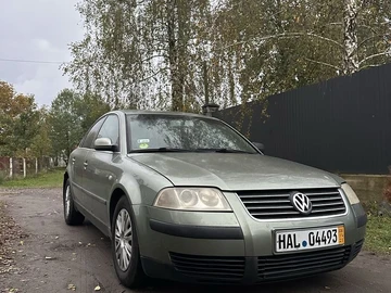 Авто Volkswagen Passat Sedan 2003 № 8060410