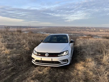 Авто Volkswagen Jetta 2017 № 8060415