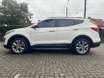 Авто Hyundai Santa Fe 2015 № 8060449