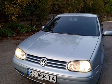 Авто Volkswagen Golf 2003 № 8060458
