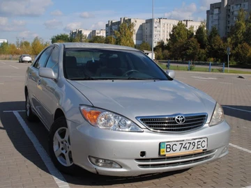 Авто Toyota Camry 2002 № 8060468