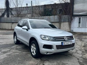 Авто Volkswagen Touareg 2011 № 8060519