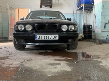 Авто BMW 5 Серия 1994 № 8060525