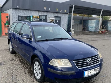 Авто Volkswagen Passat Sedan 2001 № 8060829