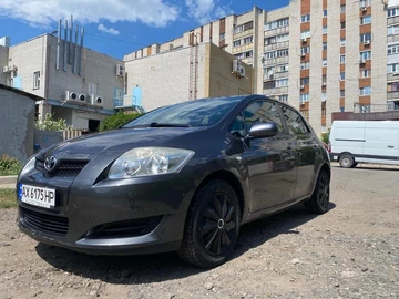 Авто Toyota Auris 2008 № 8060849