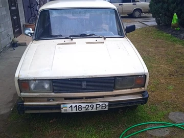 Авто ВАЗ 2105 1986 № 8060863
