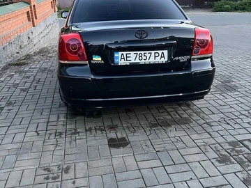 Авто Toyota Avensis 2004 № 8060867