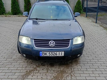 Авто Volkswagen Passat Variant 2004 № 8061019