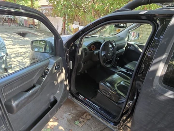 Авто Nissan Navara 2007 № 8061024