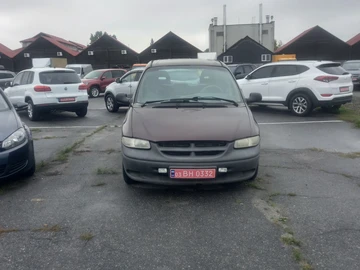 Авто Chrysler Voyager 1996 № 8061055