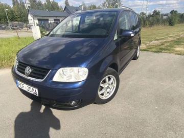 Авто Volkswagen Touran 2005 № 8061064