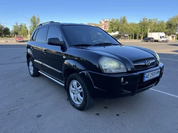 Авто Hyundai Tucson 2009 № 8061111