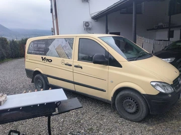 Авто Mercedes Mb 2005 № 8061210
