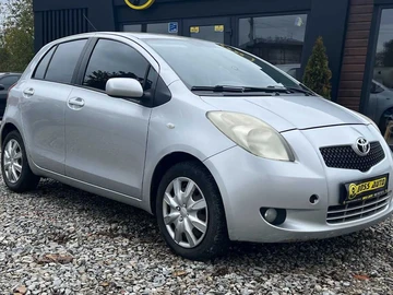 Авто Toyota Yaris 2006 № 8061263