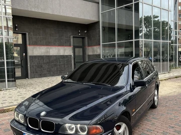 Авто BMW 5 Серия 1999 № 8061310