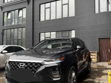 Авто Hyundai Santa Fe 2019 № 8061343