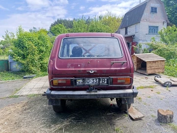Авто ВАЗ 2121 1990 № 8061507