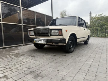 Авто ВАЗ 2107 1996 № 8061790