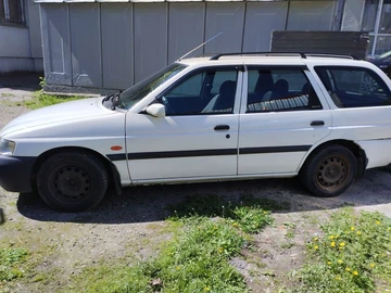 Авто Ford Escort 1999 № 8061813