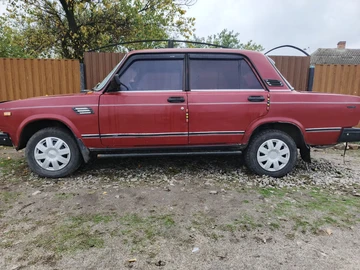Авто ВАЗ 2107 1999 № 8061835