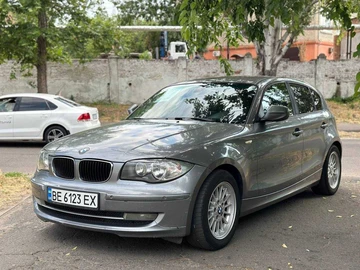 Авто BMW 1 Серия 2010 № 8062049