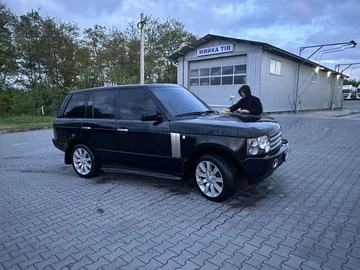Авто Land Rover Range Rover 2003 № 8062126