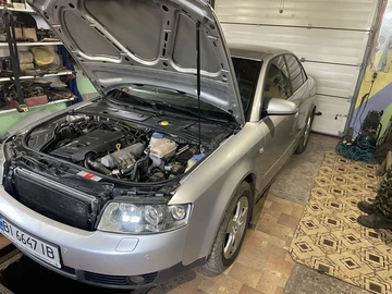 Авто Audi A4 2002 № 8062148