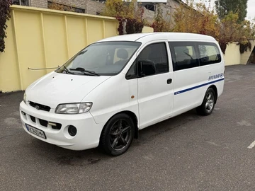Авто Hyundai H1 Starex  1999 № 8062273
