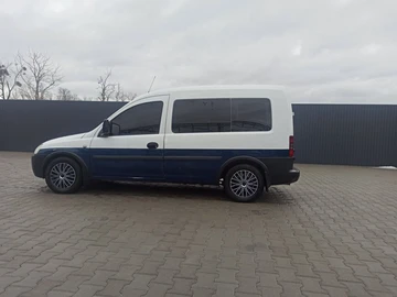 Авто Opel Combo 2003 № 8062290
