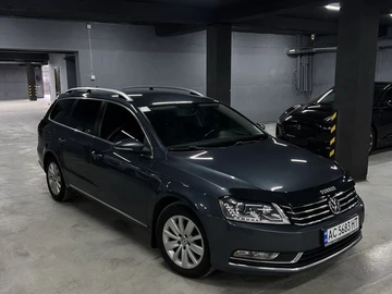 Авто Volkswagen Passat Hatchback 2012 № 8062309