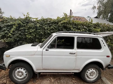 Авто ВАЗ 2121 1977 № 8062323