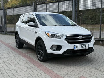 Авто Ford Escape 2017 № 8062354