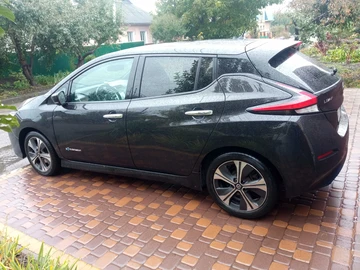 Авто Nissan Leaf 2018 № 8062458