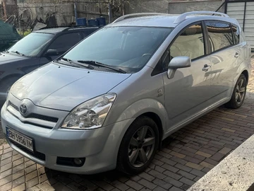 Авто Toyota Corolla Verso 2007 № 8062599