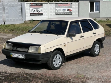 Авто ВАЗ 2109 1990 № 8062601