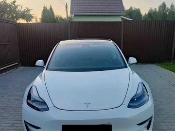 Авто Tesla Model 3 2021 № 8062761