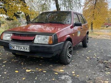 Авто ВАЗ 2109 1989 № 8062765