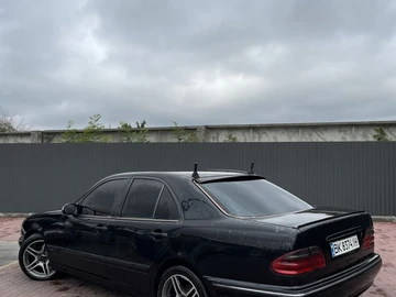 Авто Mercedes E Серия 2001 № 8062977