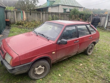 Авто ВАЗ 2109 1989 № 8063179