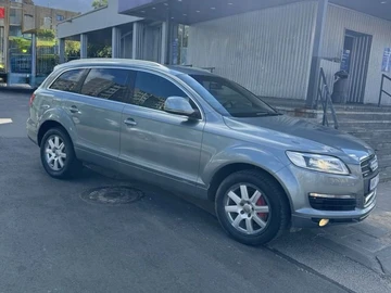 Авто Audi Q7 2007 № 8063287