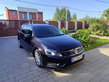 Авто Volkswagen Passat Variant 2013 № 8063288