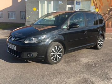 Авто Volkswagen Touran 2015 № 8063307