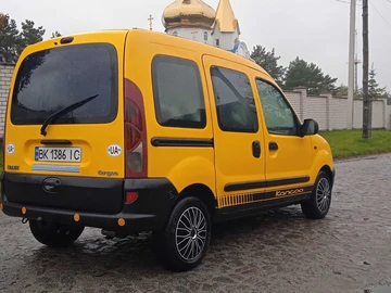 Авто Renault Kangoo Passenger 2000 № 8063598
