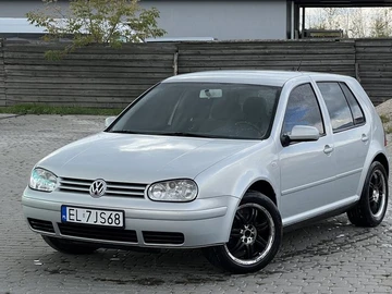 Авто Volkswagen Golf 2000 № 8063758
