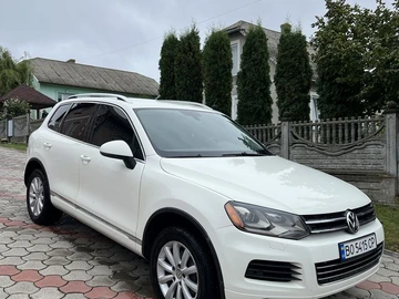 Авто Volkswagen Touareg 2010 № 8063795