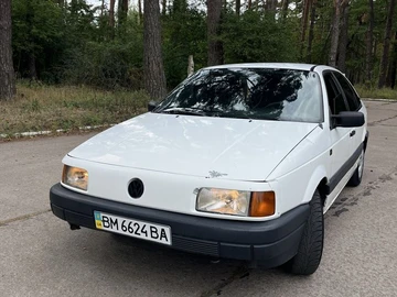 Авто Volkswagen Passat Sedan 1995 № 8063922