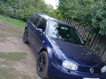 Авто Volkswagen Golf 2000 № 8063926