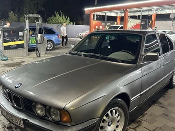 Авто BMW 5 Серия 1992 № 8064122